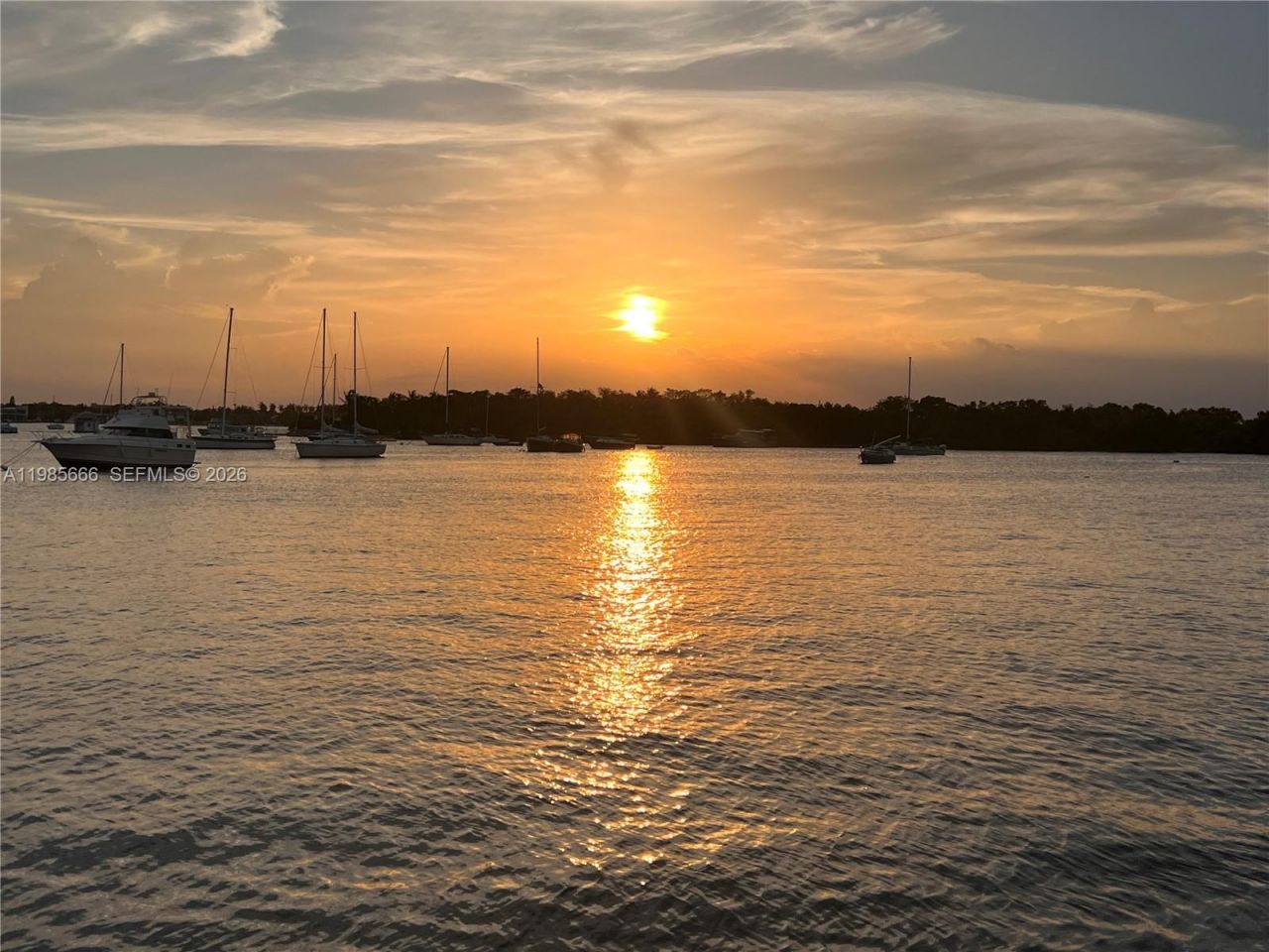 7928 West Dr , Unit 404, North Bay Village, FL 33141 Photo