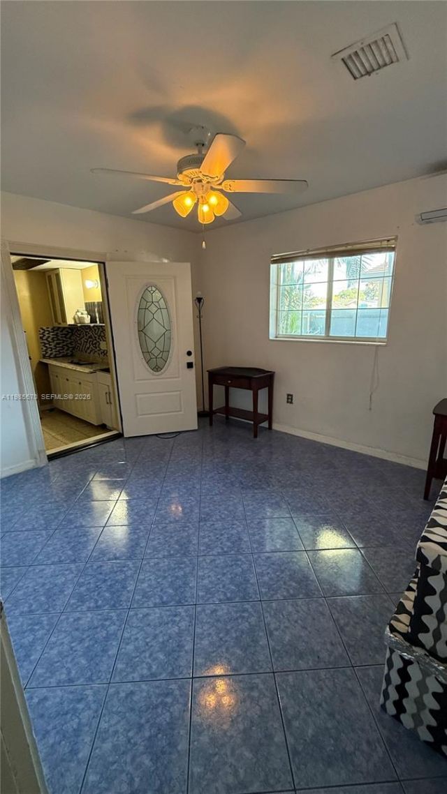 7961 Orleans St , Unit 2, Miramar, FL 33023 Photo