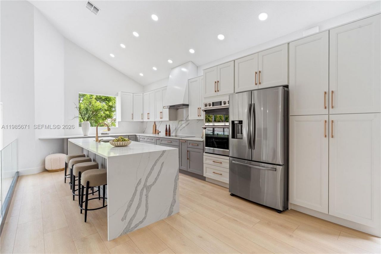 9840 Stover Way , Wellington, FL 33414 Photo