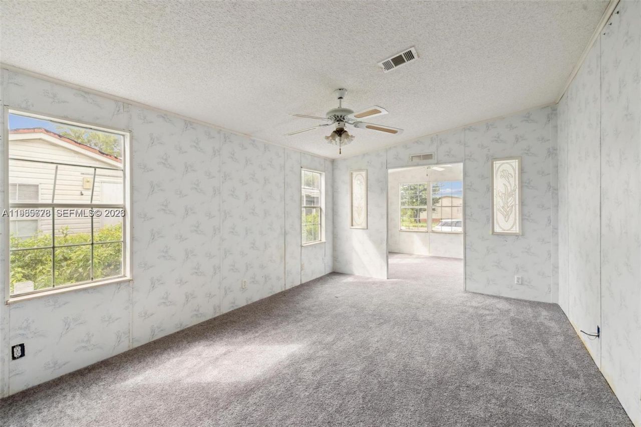 19800 SW 180 Th Avenue #249, Miami, FL 33187 Photo