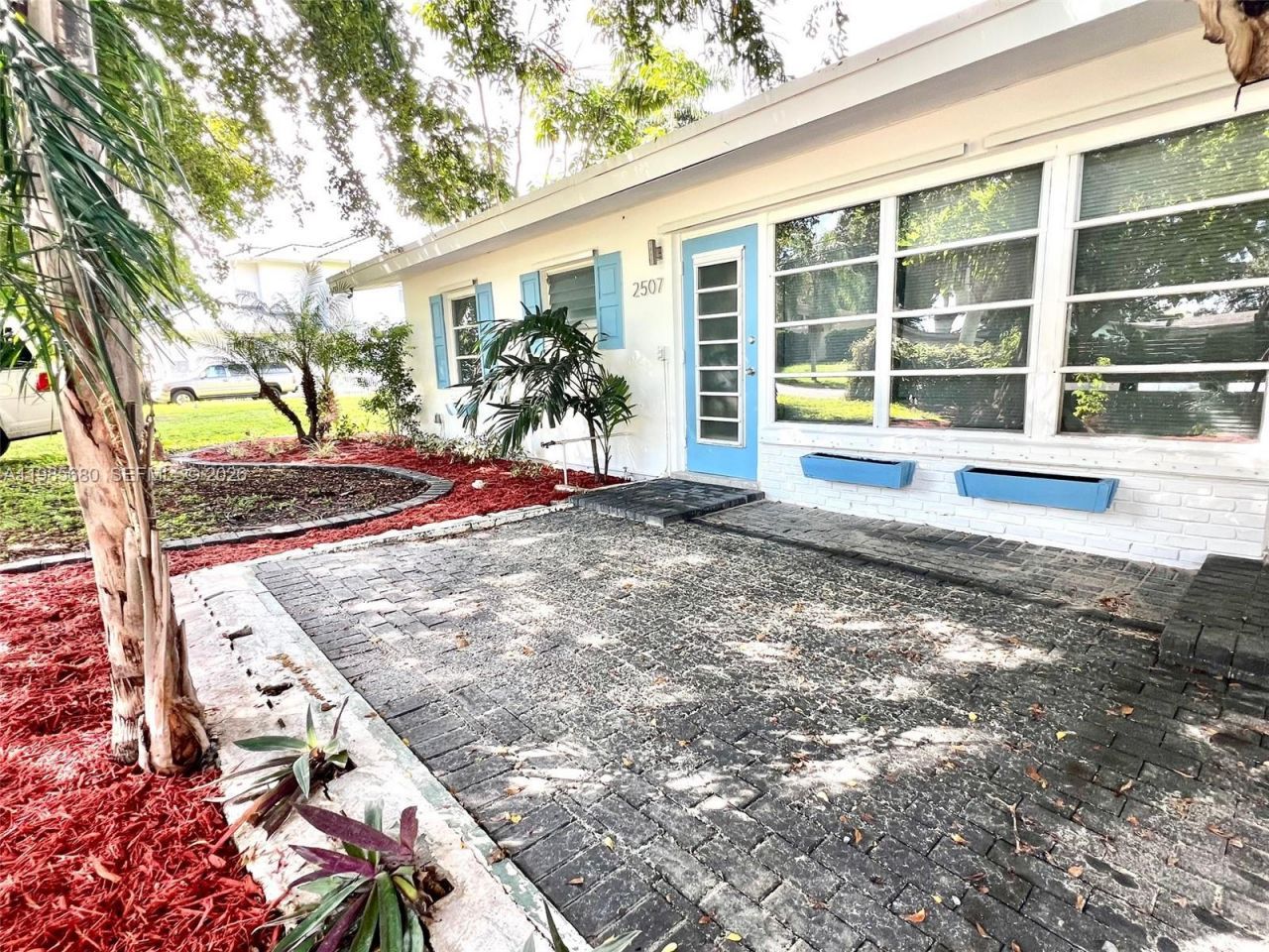 2507 Andros Ln , Fort Lauderdale, FL 33312 Photo