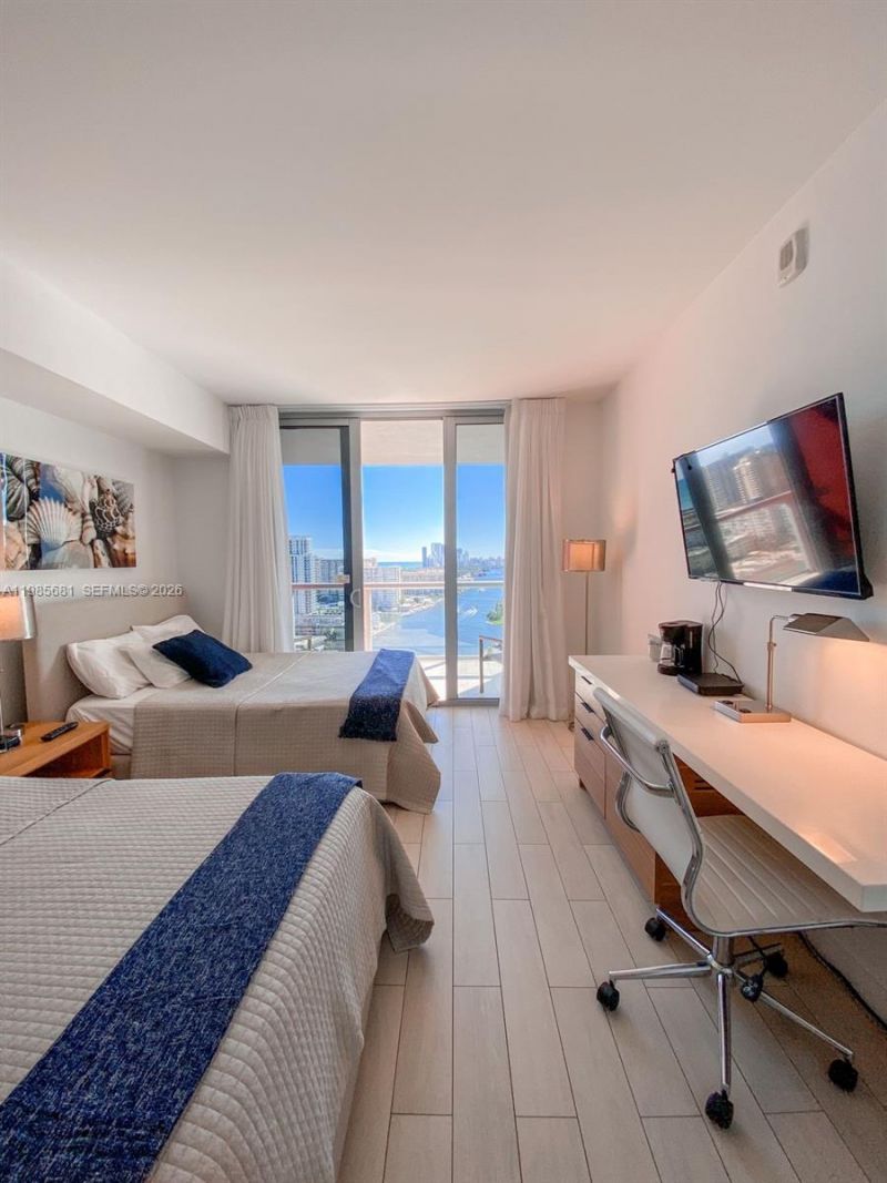 2602 E Hallandale Beach Blvd , Unit R2405, Hallandale Beach, FL 33009 Photo