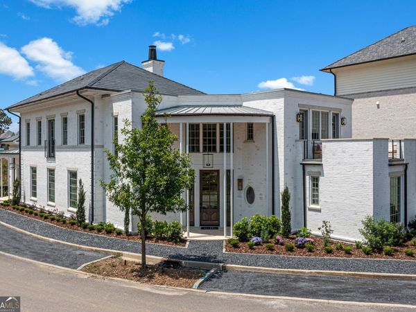 280 4th Street, Fayetteville, GA 30214