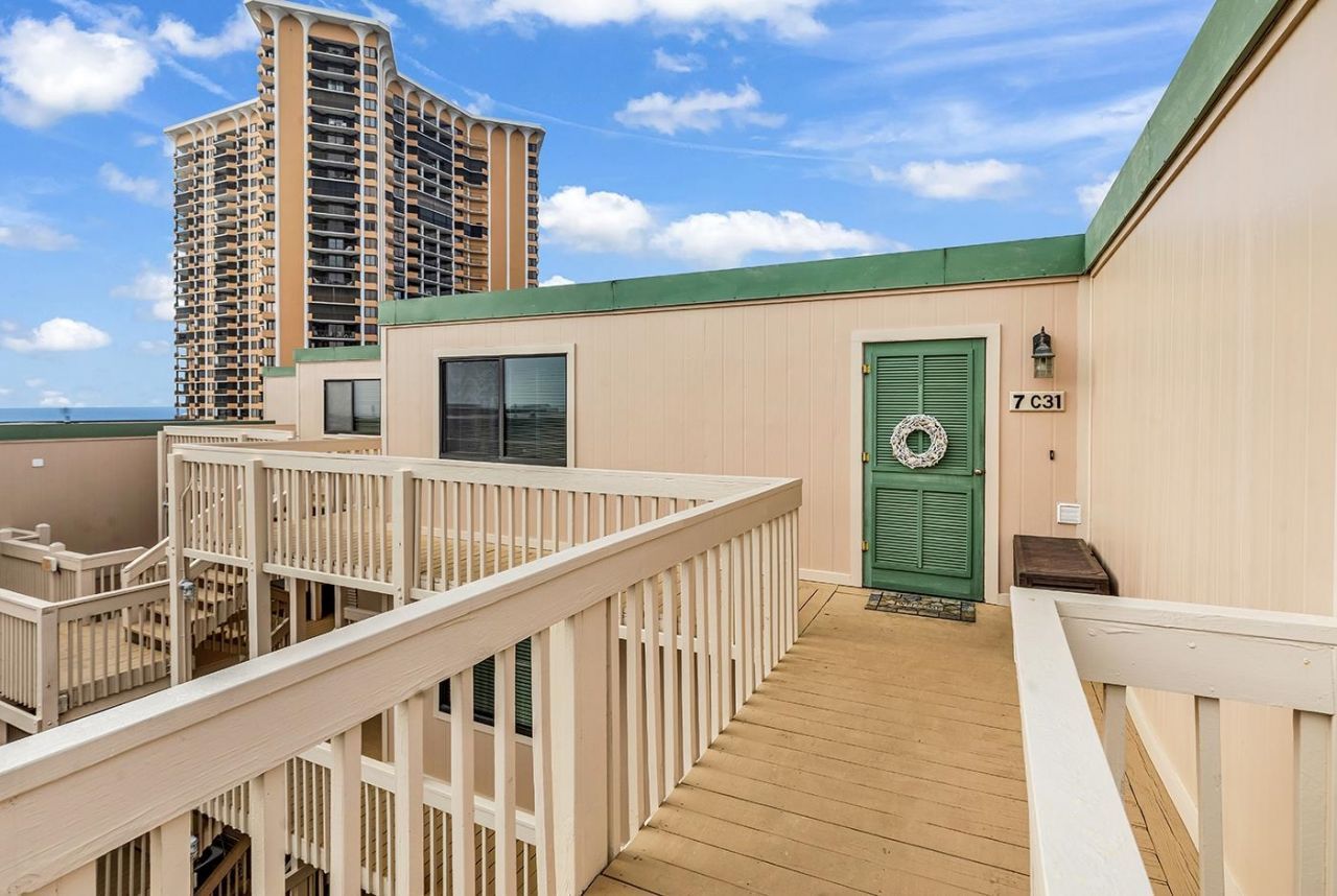 9661 Shore Dr.  Photo 38