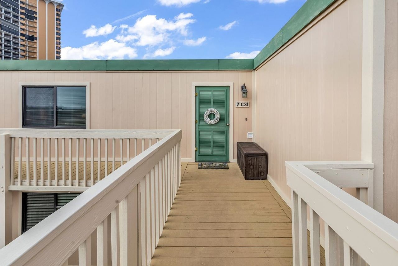 9661 Shore Dr. Photo 46