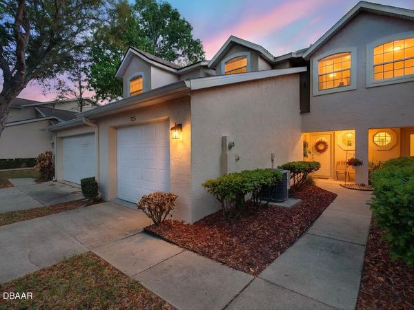 525 Lakebridge Drive, Ormond Beach, FL 32174