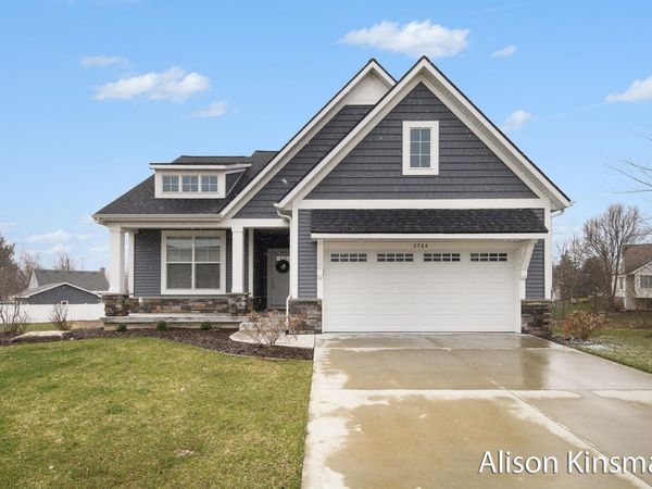 2764 Woodhaven Court SW, Byron Center, MI 49315