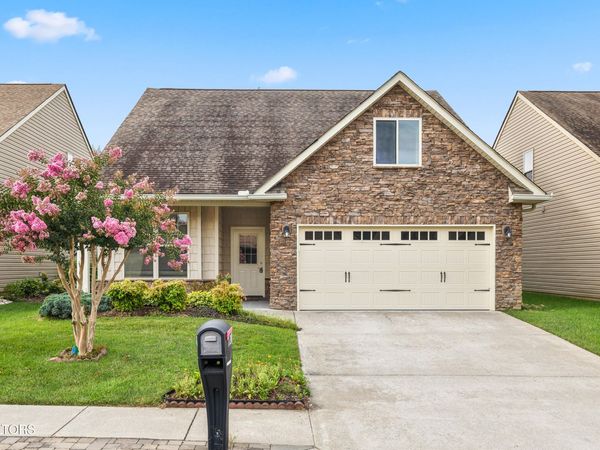 12036 Woodhollow Lane, Knoxville, TN 37932