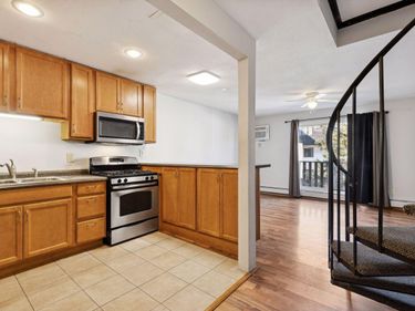 7236 72nd Lane N, Unit 204, Brooklyn Park, MN 55428