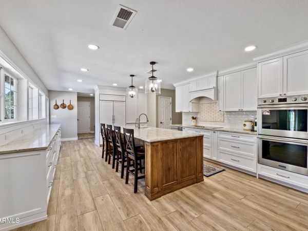 7823 N 7th Place, Phoenix, AZ 85020