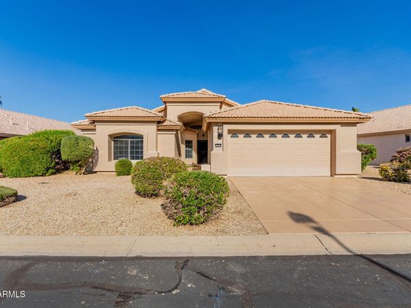 14672 W WHITTON Avenue, Goodyear, AZ 85395