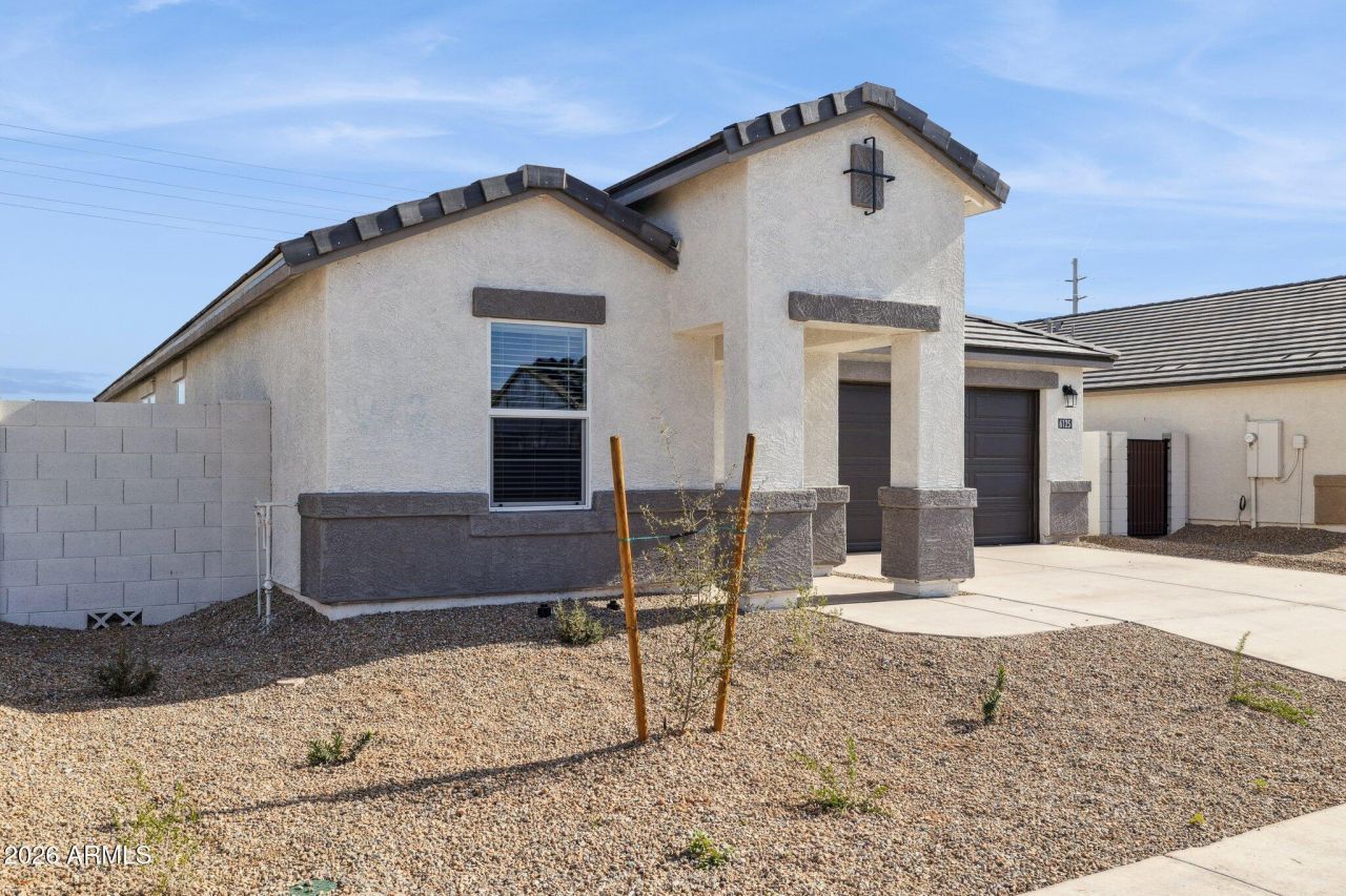 26051 W Hasan Drive, Buckeye, AZ 85326 Main Photo