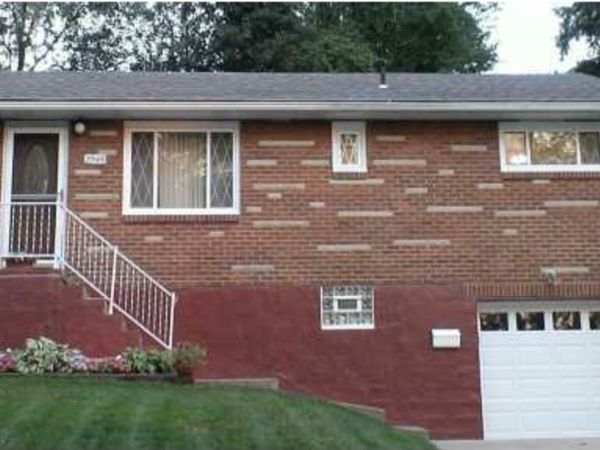 2945 Strachan Ave, Pittsburgh, PA 15216