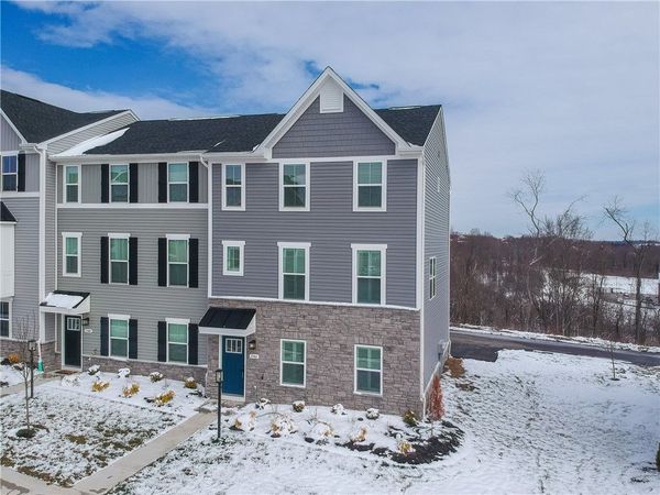 1146 Olivia Drive, Oakdale, PA 15071