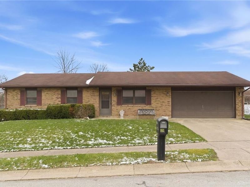 107 Ashlee Drive, Lewisburg, OH 45338 Photo 1