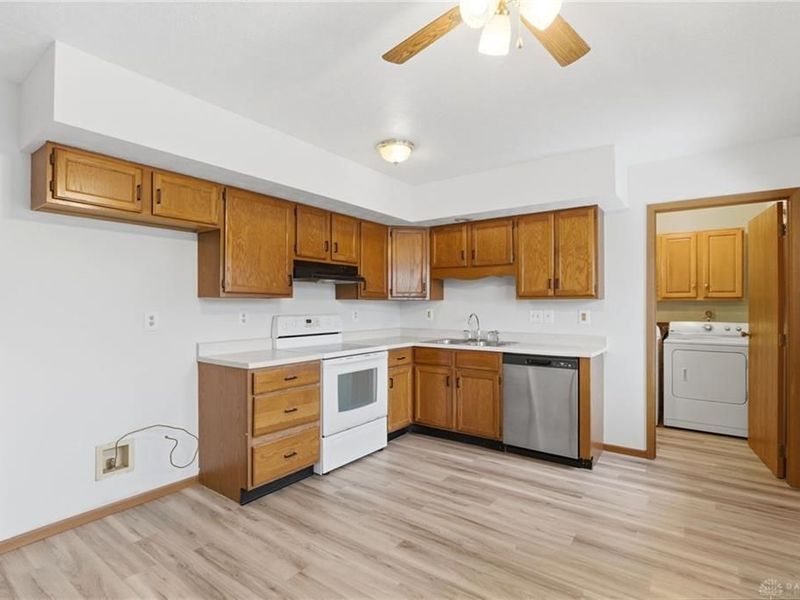 107 Ashlee Drive, Lewisburg, OH 45338 Photo 9