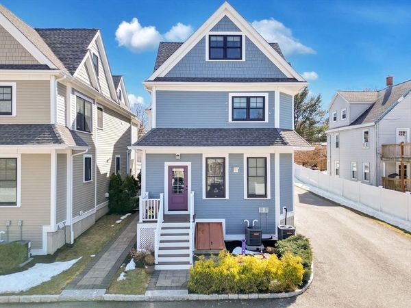 17 June Street, Unit 2, Boston, MA 02131