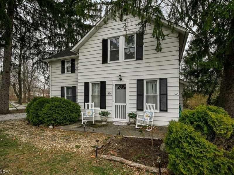 374 N River Road, Munroe Falls, OH 44262 Photo 2