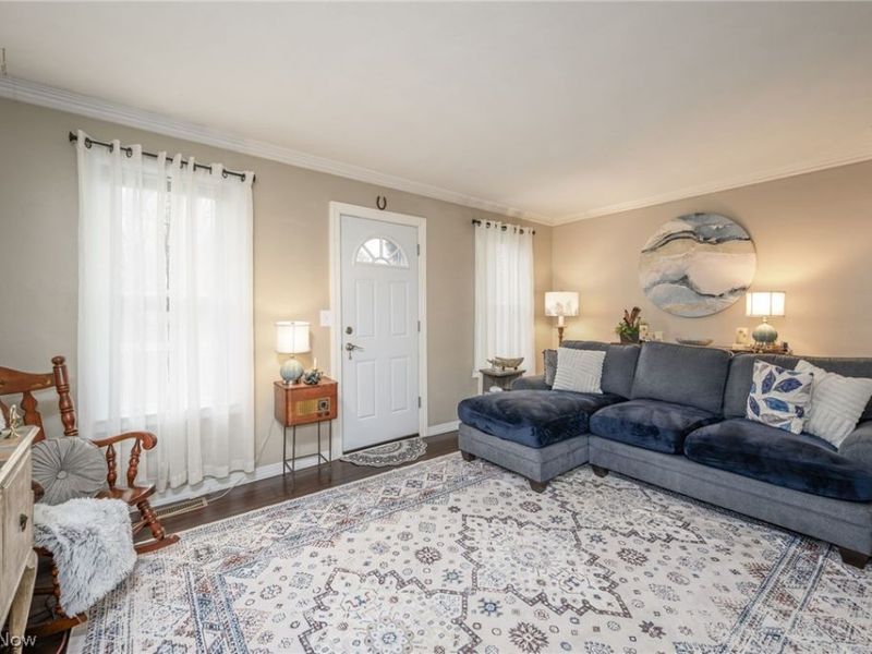 374 N River Road, Munroe Falls, OH 44262 Photo 9