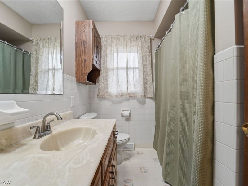 14557 Ellsworth Road, Berlin Center, OH 44401 Photo 17