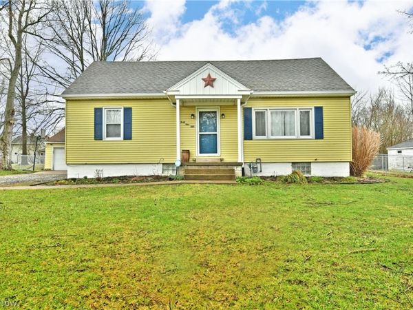 4950 Myrtle Avenue NW, Warren, OH 44483