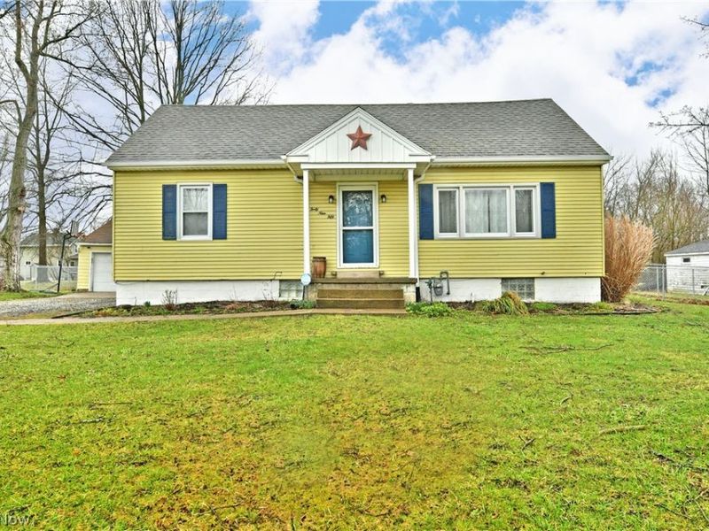 4950 Myrtle Avenue NW, Warren, OH 44483 Photo 1