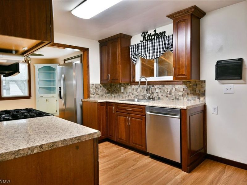 4950 Myrtle Avenue NW, Warren, OH 44483 Photo 16