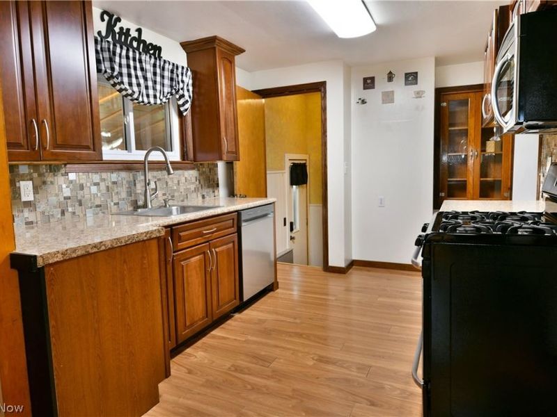 4950 Myrtle Avenue NW, Warren, OH 44483 Photo 18