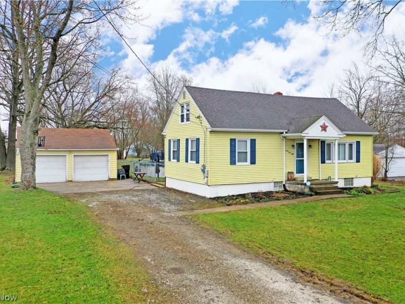 4950 Myrtle Avenue NW, Warren, OH 44483 Photo 2