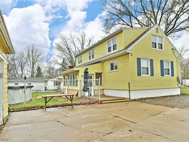 4950 Myrtle Avenue NW, Warren, OH 44483 Photo 7