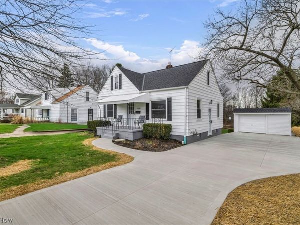 30646 Lorain Road, North Olmsted, OH 44070