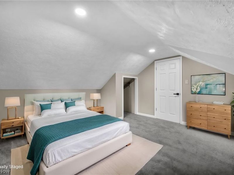 30646 Lorain Road, North Olmsted, OH 44070 Photo 15