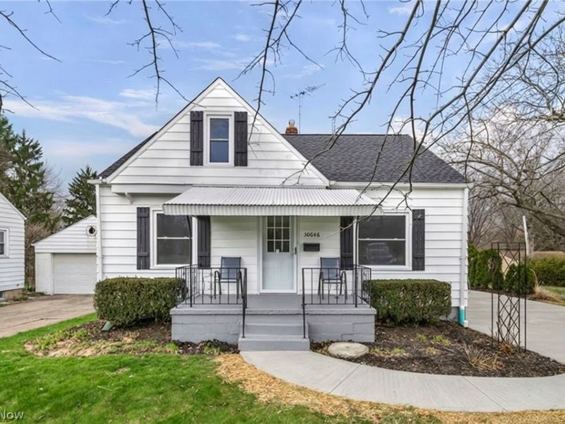 30646 Lorain Road, North Olmsted, OH 44070 Photo 2