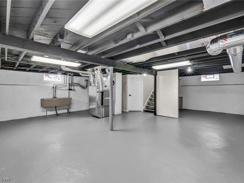 30646 Lorain Road, North Olmsted, OH 44070 Photo 21