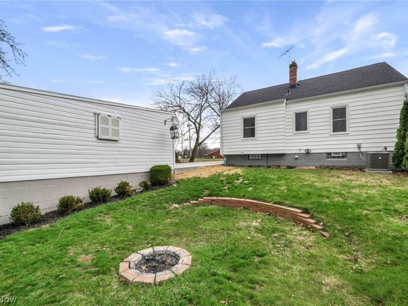 30646 Lorain Road, North Olmsted, OH 44070 Photo 22