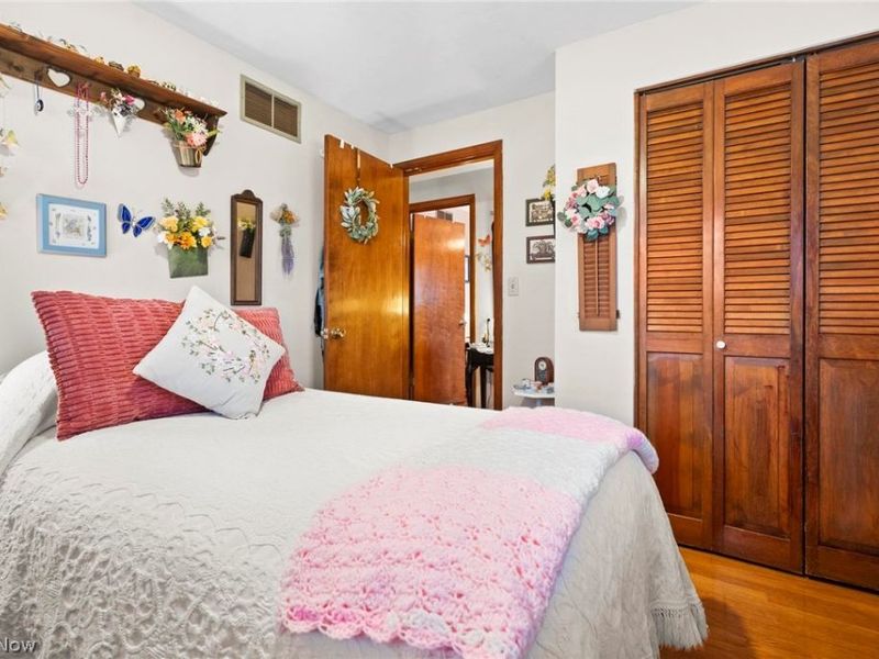 4401 Forest Hill Drive , Lorain, OH 44053 Photo 19