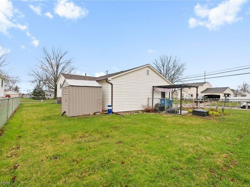 4401 Forest Hill Drive , Lorain, OH 44053 Photo 21