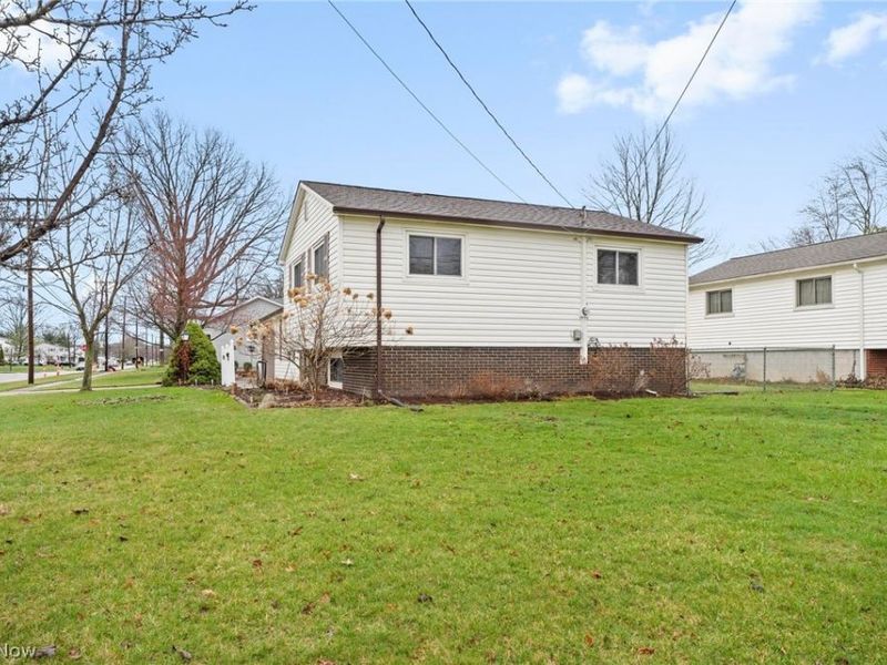 4401 Forest Hill Drive , Lorain, OH 44053 Photo 23