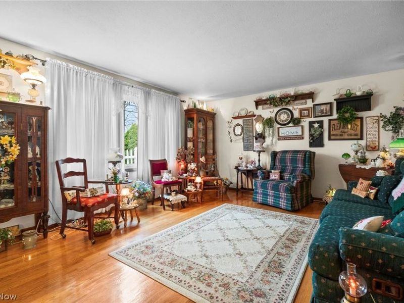 4401 Forest Hill Drive , Lorain, OH 44053 Photo 8