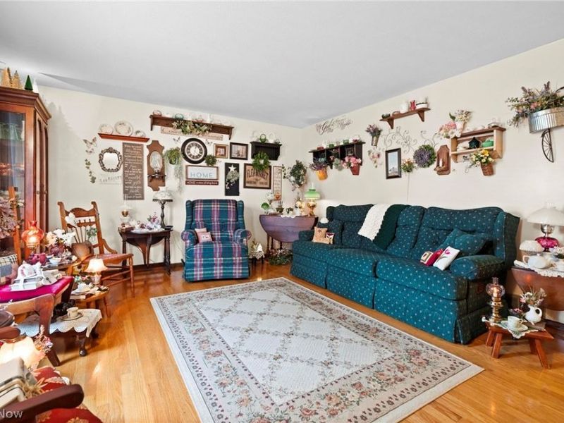 4401 Forest Hill Drive , Lorain, OH 44053 Photo 9