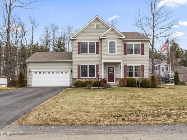 11 Larchwood Lane, South Glens Falls, NY 12803