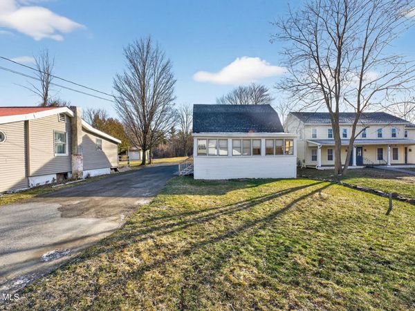 37 Main Street, Ballston, NY 12019