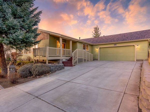 2432 NE Crocus Way, Bend, OR 97701