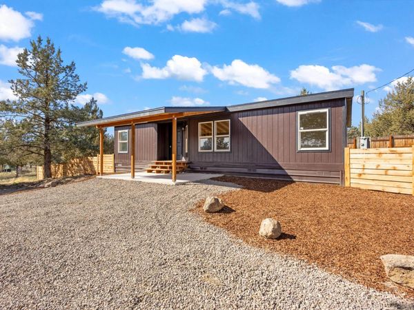 9071 SW Sand Ridge Road, Terrebonne, OR 97760