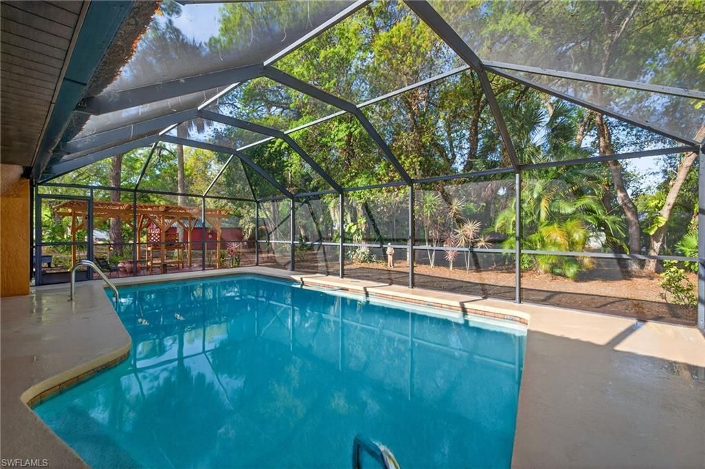 17411 Williamsburg Dr, North Fort Myers, FL 33917 Photo