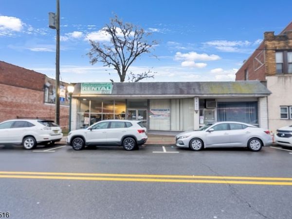 236 Stuyvesant Ave, Lyndhurst, NJ 07071