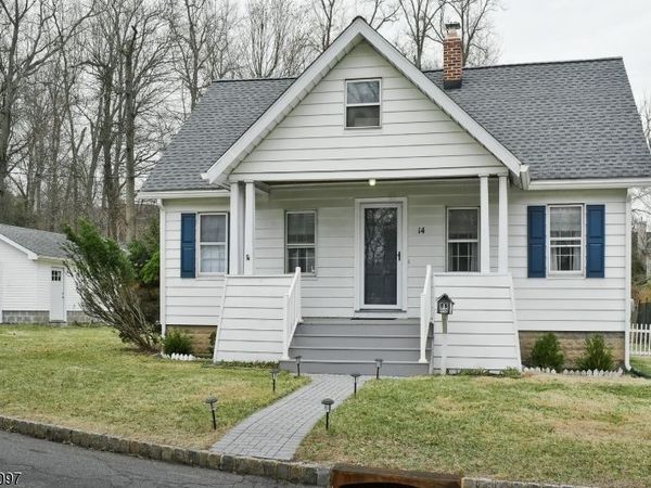14 Intervale Rd, Livingston, NJ 07039