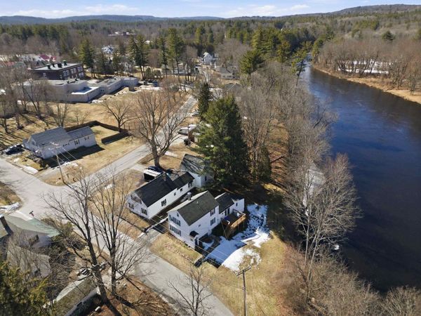 33 Tanner Street, Concord, NH 03303