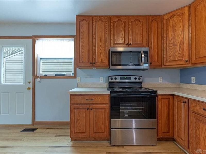 1538 Lytton Place, Dayton, OH 45432 Photo 13