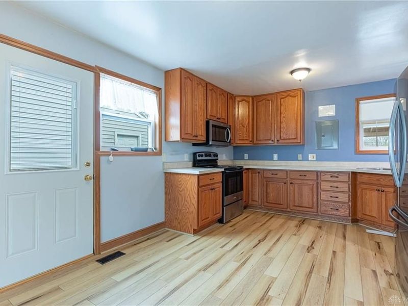 1538 Lytton Place, Dayton, OH 45432 Photo 8